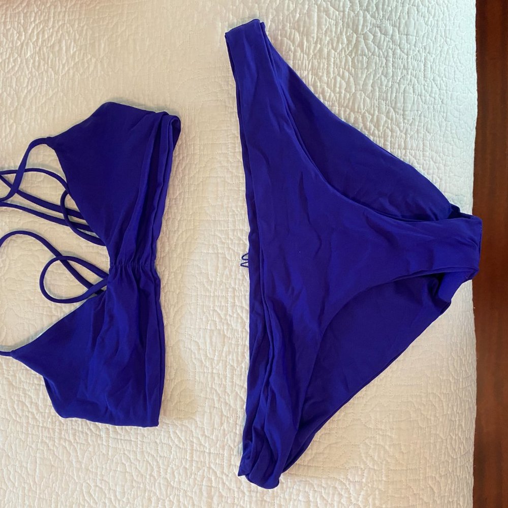 L*SPACE dark purple/blue bikini